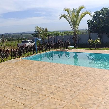 Residencial Linda Vista Casa Azul Hotel Mateus Leme Exterior photo