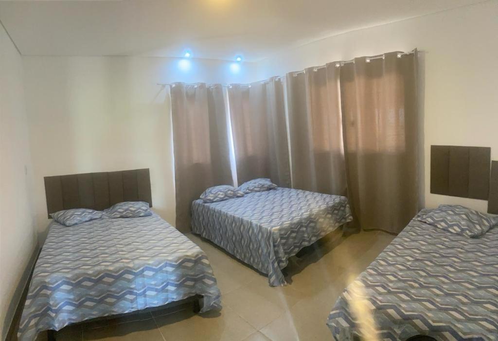 Residencial Linda Vista Casa Azul Hotel Mateus Leme Exterior photo